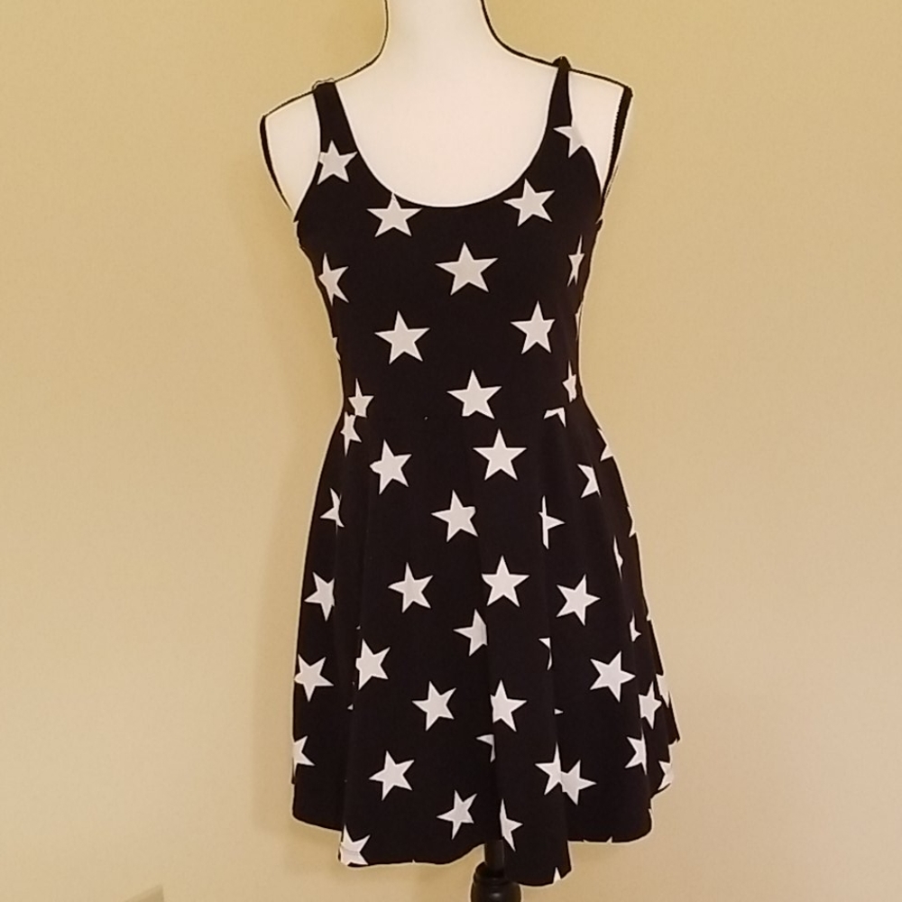 ⭐PINK by VS -Star print "Skater" dress-very RARE!⭐